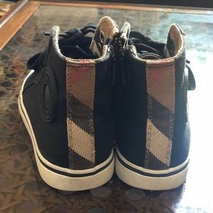Burberry Sneakers